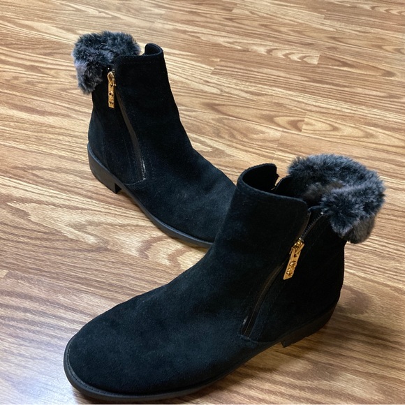 Cole Haan Ankle Boots, suede black with Faux Fur. - Picture 7 of 7